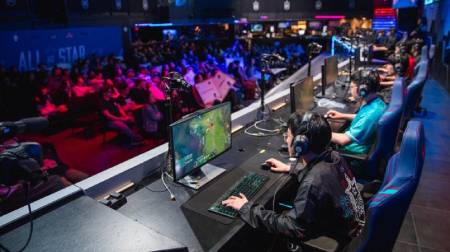Campionate E-Sports